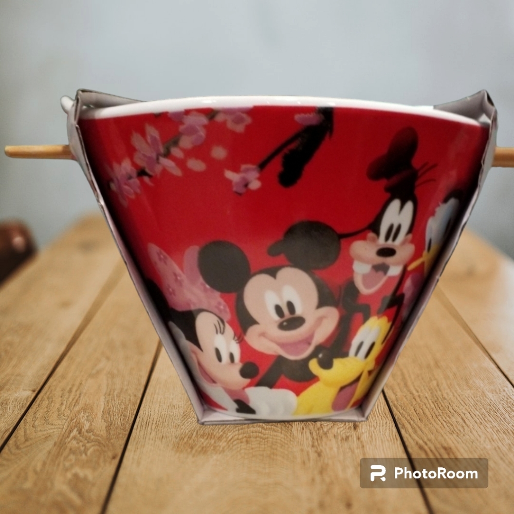 NEW Disney Mickey & Friends Noodle Bowl with Chopsticks